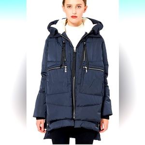 Navy Orolay Amazon famous coat, size medium